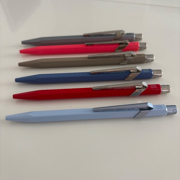 6 X CARAN d'ACHE 849 Ballpoint Pens - Picture 3 of 9